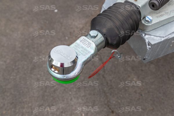 SAS Green iLOCK fitted on eye hitch